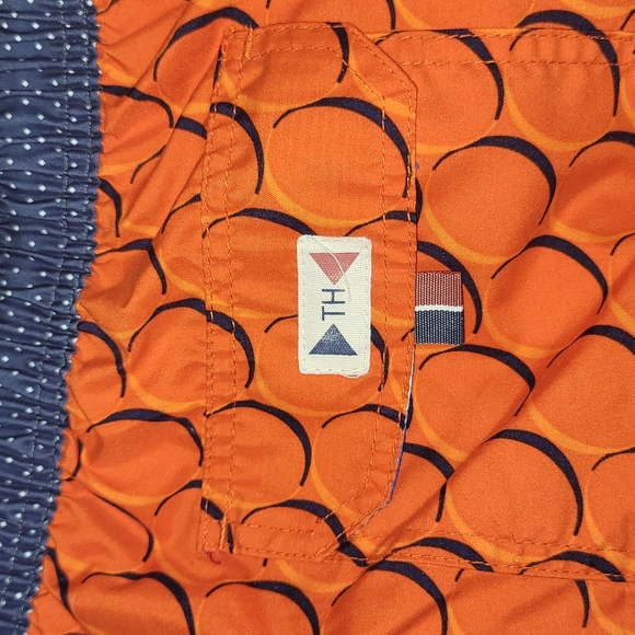 Tommy Hilfiger swim trunks xl - Picture 6 of 6